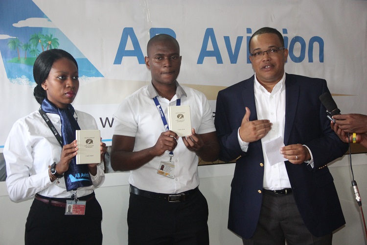 AB Aviation renforce son personnel navigant commercial et technique